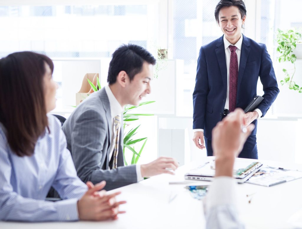 Workplace Dress Codes and Attire in Japan